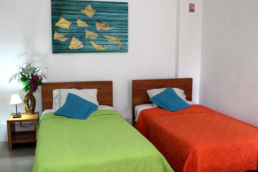 The Galapagos Pearl B&B Puerto Ayora  Bed and Breakfast Puerto Ayora (Galapagos Islands)