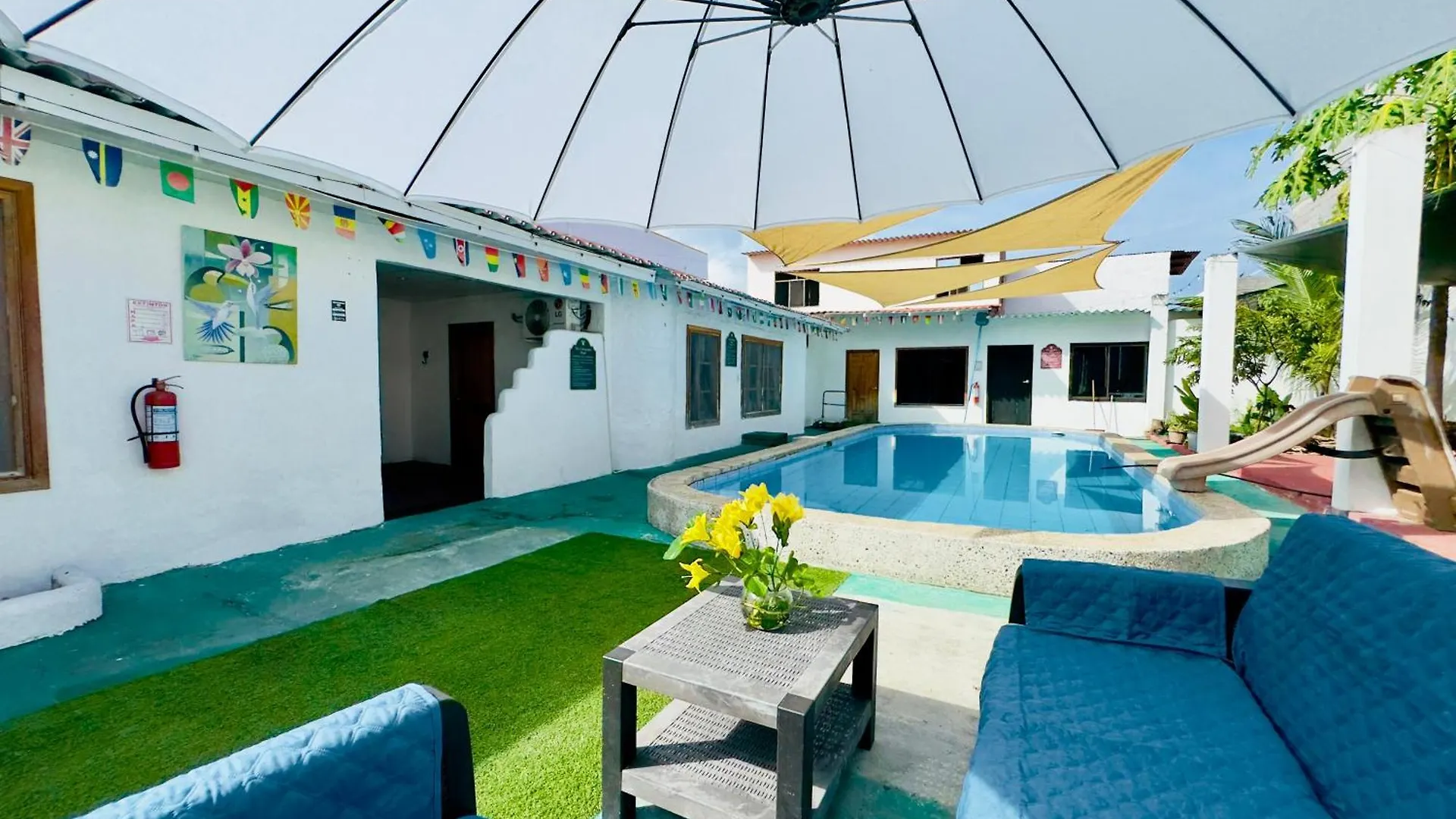 The Galapagos Pearl B&B プエルトアヨラ ベッド・アンド・ブレックファスト