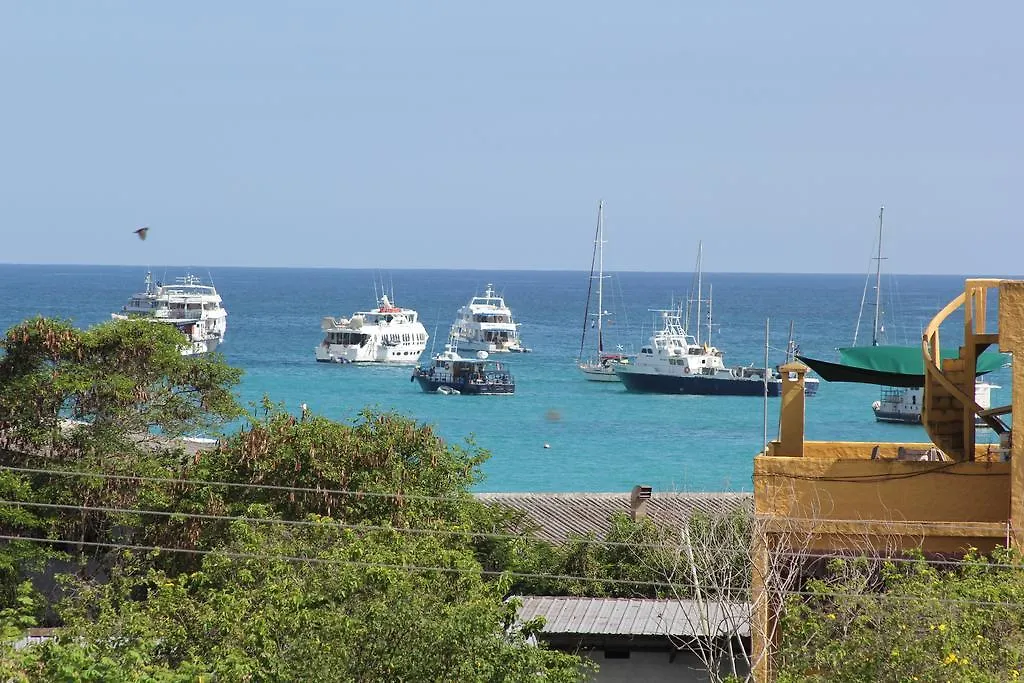 The Galapagos Pearl B&B プエルトアヨラ エクアドル